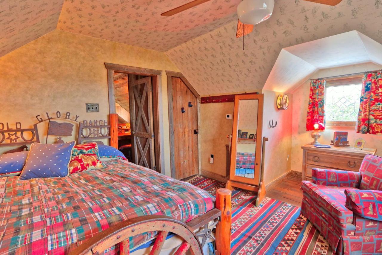 Вилла Log Cabin At Old Glory Ranch Уимберли Экстерьер фото