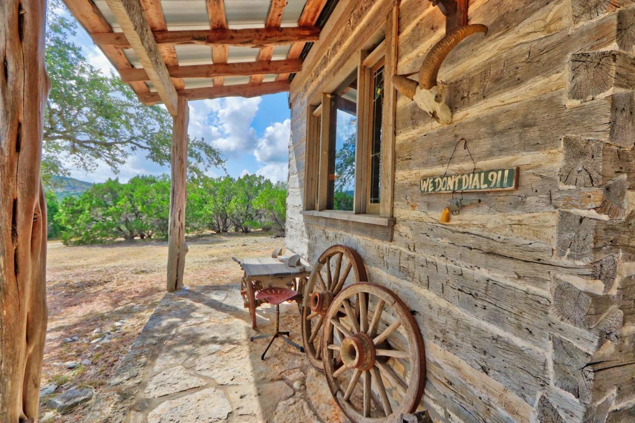 Вилла Log Cabin At Old Glory Ranch Уимберли Экстерьер фото